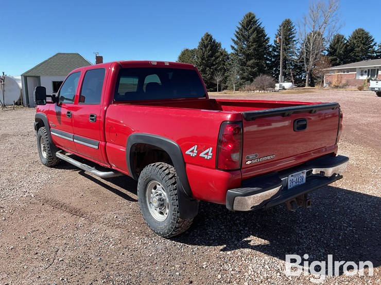 2004-chevrolet-silverado-2500-image-7