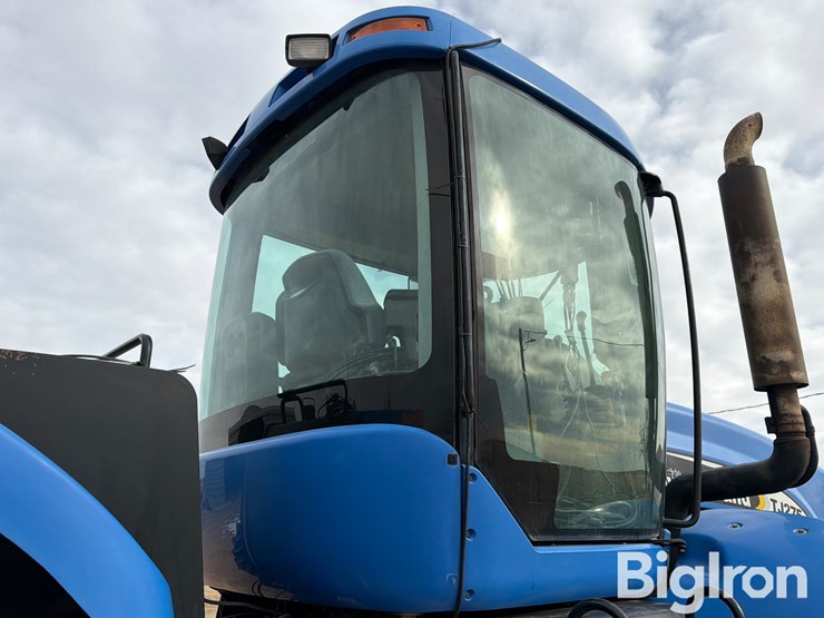 2003-new-holland-tj275-image-11