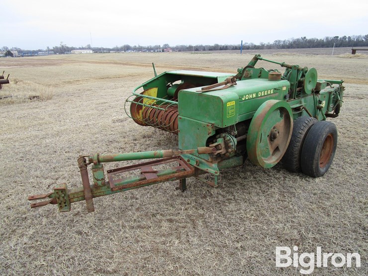john-deere-224-image-1