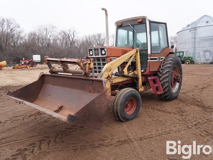 1976-international-1086-image-1