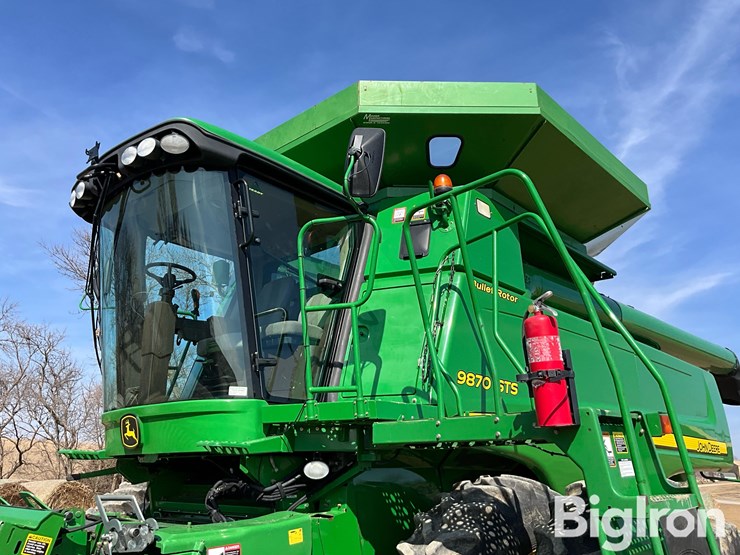 2010-john-deere-9870-sts-image-9