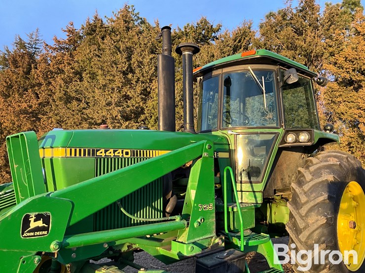 1978-john-deere-4440-image-9