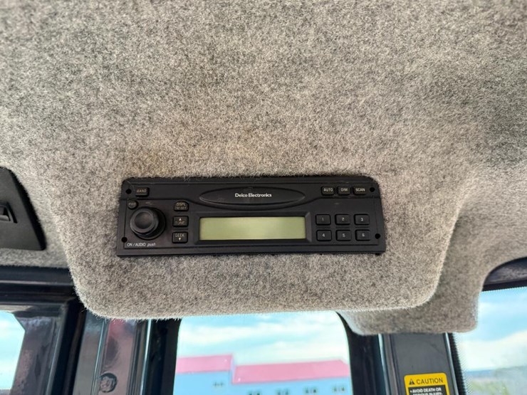 john-deere-410-image-52