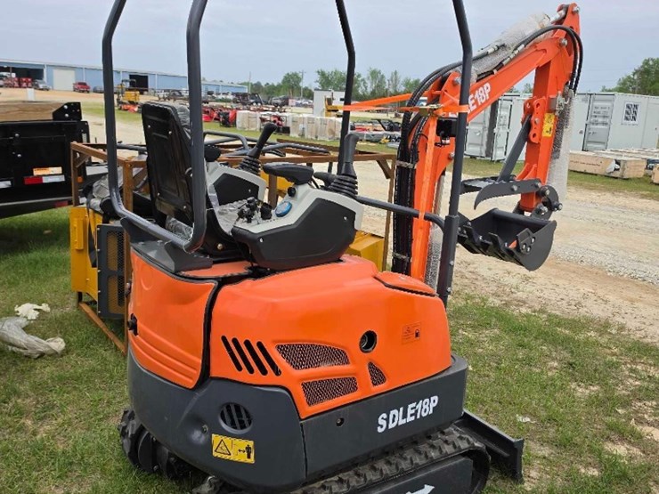 --absolute---new-sdlanch-excavator-image-3