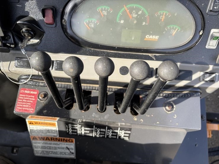 2021-case-570n-ep-image-40