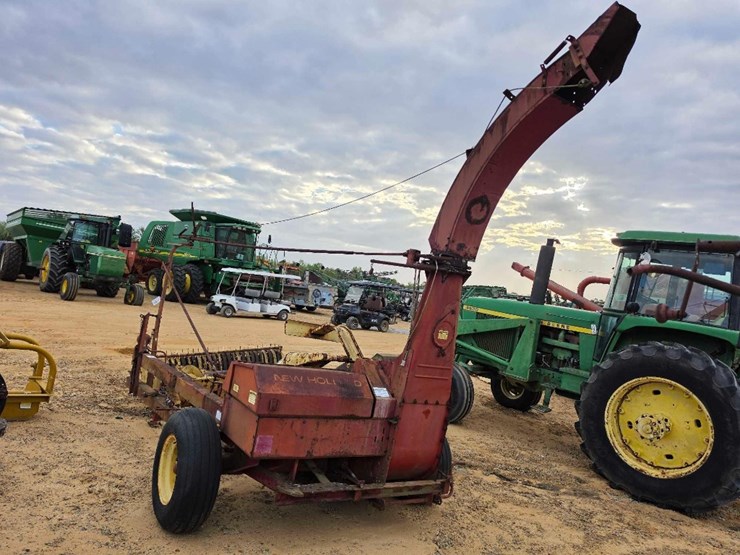 new-holland-718-image-2