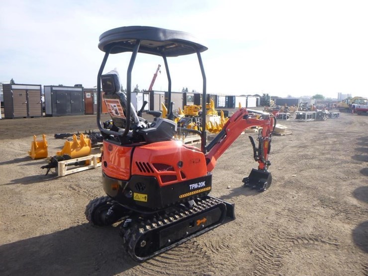 2025-tpm-20khydraulic-excavator-image-3