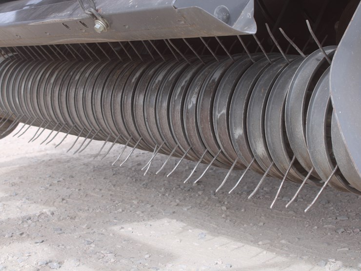 2010-agco-2170-image-23