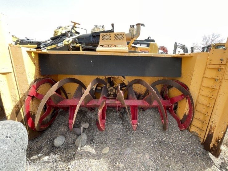 2017-larue-d65-two-way-ribbon-snowblower-image-8