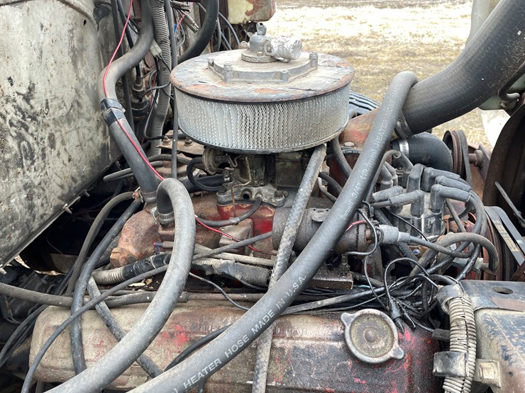 #113-•-1982-international-1754-single-axle-grain-truck-(has-wi-title)-image-46