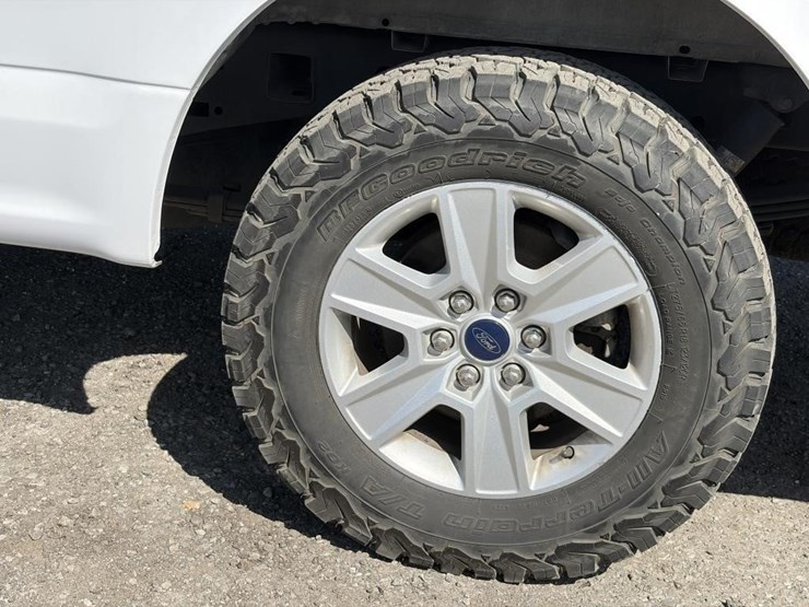 2020-ford-f150-image-5