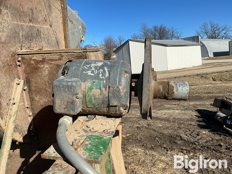 clipper-shaker-screed-image-19