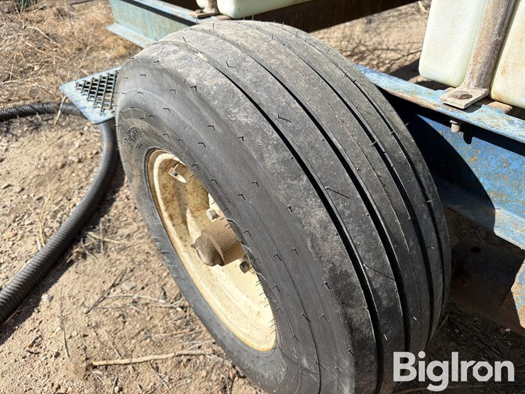 1000-gal-t/a-nurse-tank-trailer-image-19