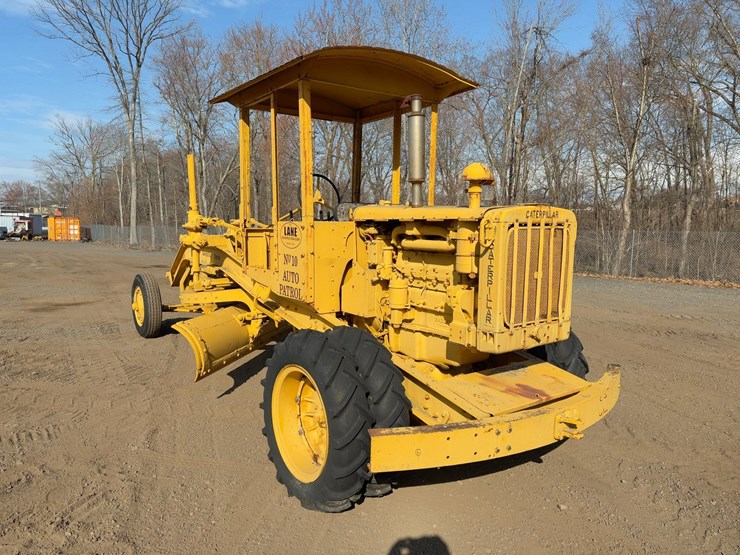 caterpillar-12-image-3