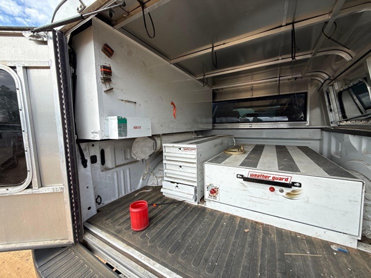 2019-ford-f250-xl-image-5