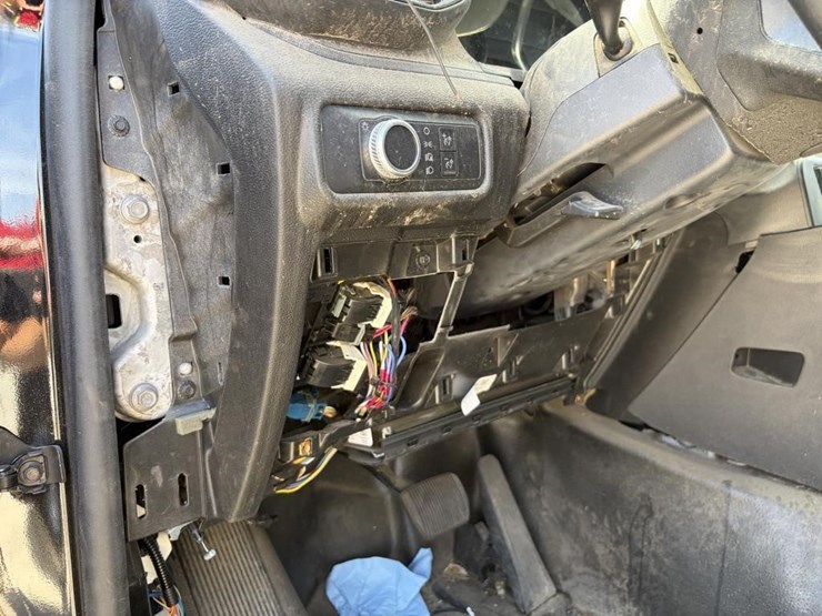 2021-ford-explorer-police-interceptor-image-22