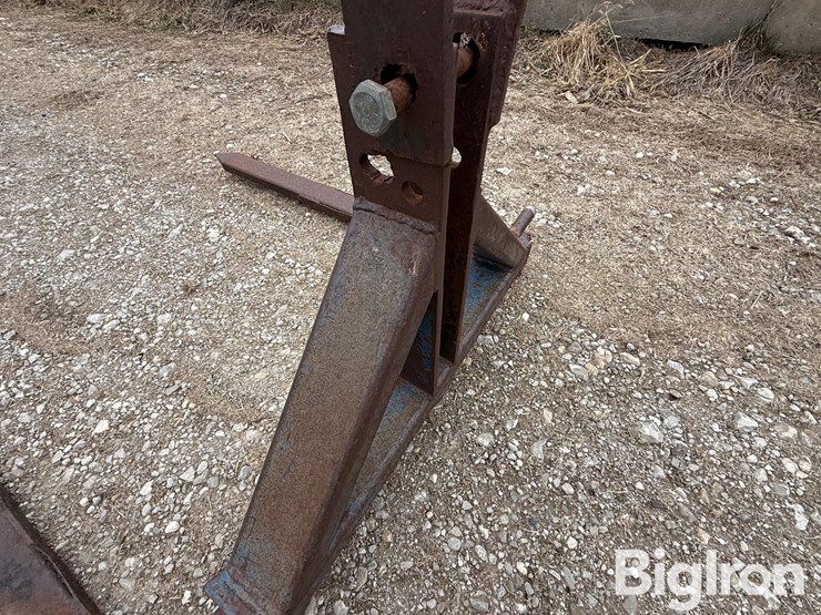 3--pt-mounted-bale-fork-image-14