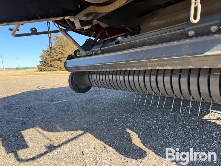 2024-massey-ferguson-lb2234xd-image-16