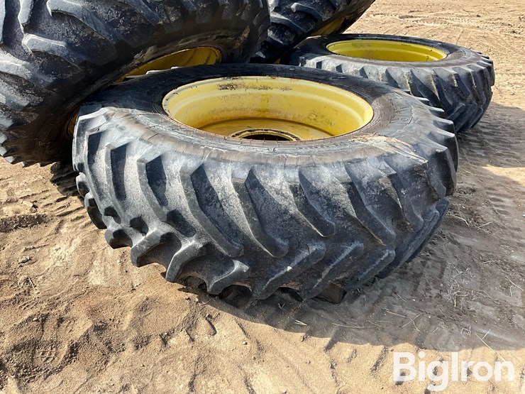 john-deere-4830-image-17