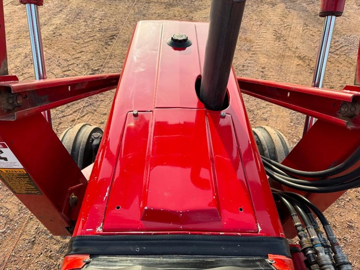 1985-case-ih-2250-image-51