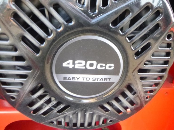 2026-sdlool-323w-skid-steer-loader-image-18