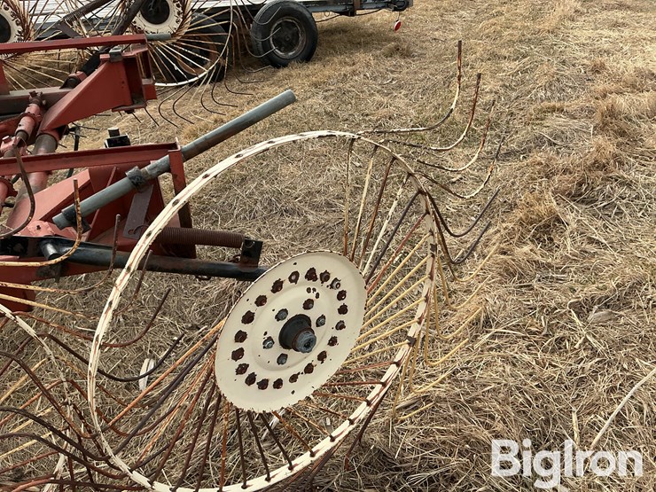 hesston-3991-image-19