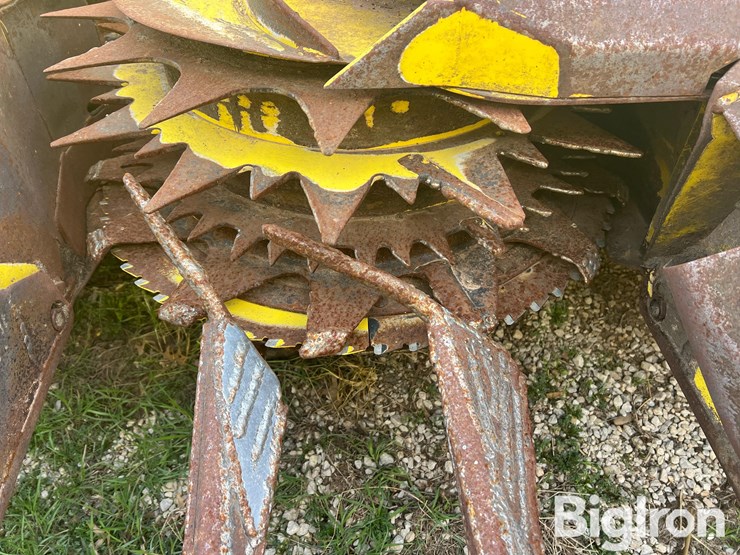 john-deere-688-image-15