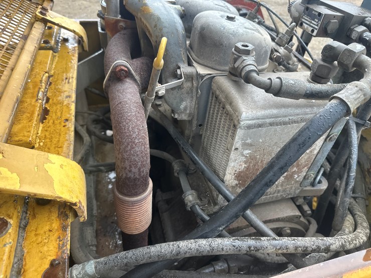 massey-ferguson-8-image-27