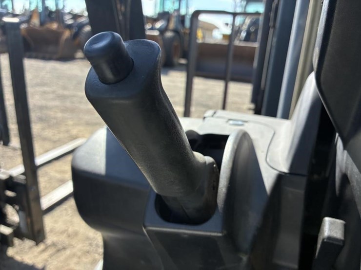 2006-nissan-mugl02a30lv-image-13