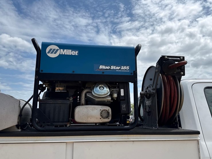 2017-ford-f450-xl-image-11