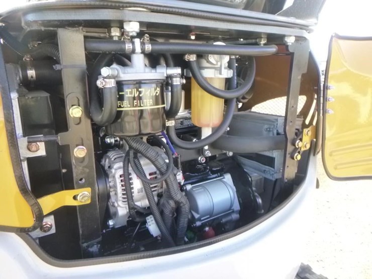 me20-hydraulic-excavator-image-26