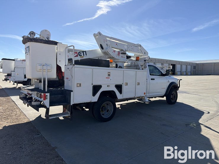2019-ram-5500-40'-bucket-truck-image-5