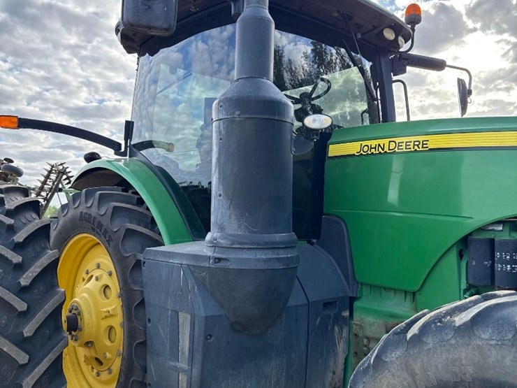 2015-john-deere-8270r-image-18
