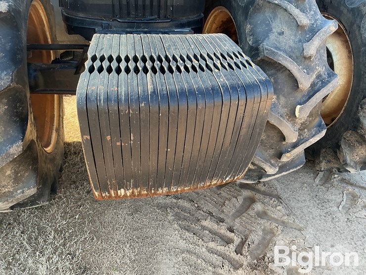 new-holland-t8040-image-10