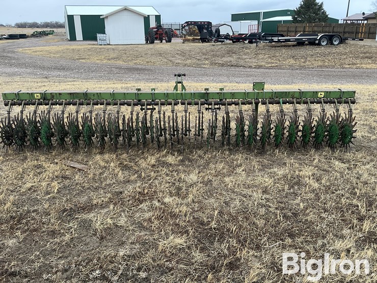 john-deere-400-image-6