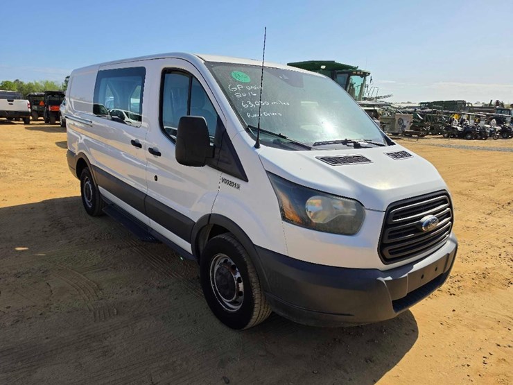 2016-ford-f350-image-4