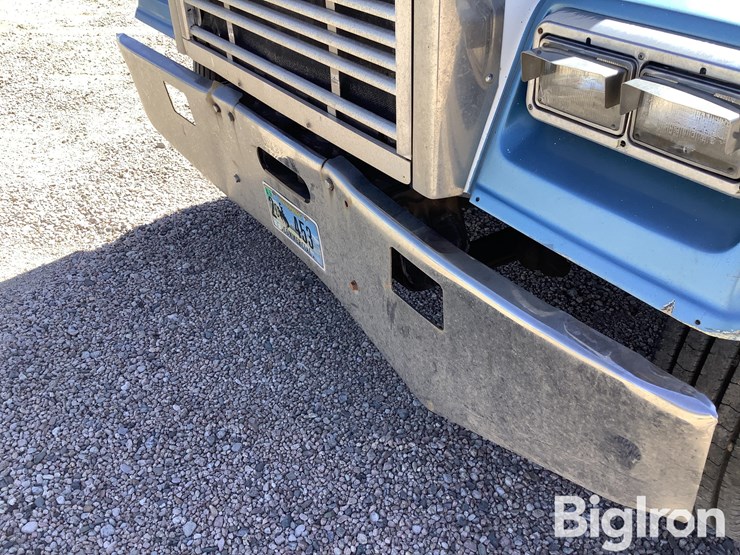 2001-caterpillar-15-image-10