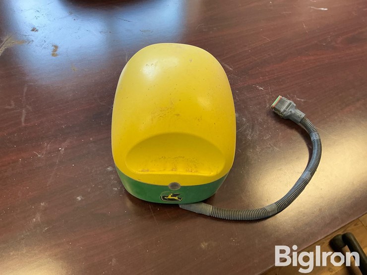 2017-john-deere-6000-image-2