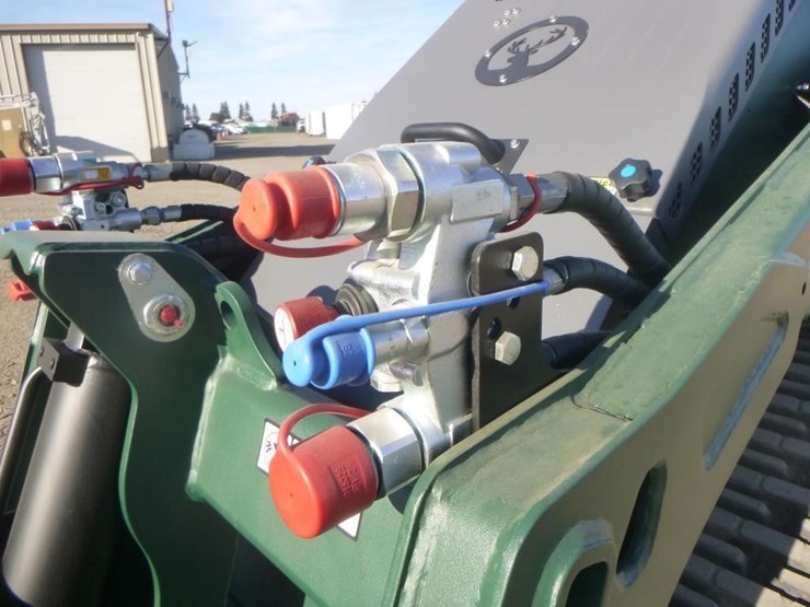 2026-kubota-d1703-image-13