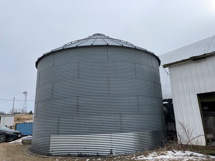 #2377-•-conrad-grain-bin-image-3