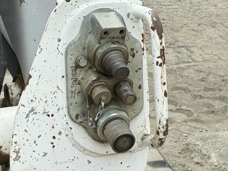 2018-bobcat-t650-image-9