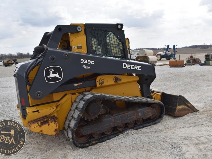 2023-deere-333g-image-8