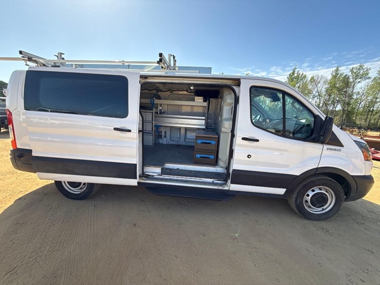 2019-ford-f350-image-13