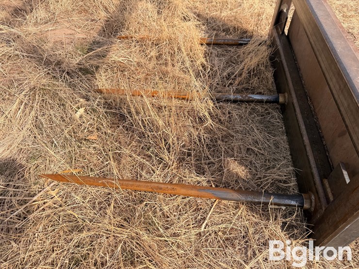 shop-built-tractor-mounted-quick-attach-bale-fork-image-10