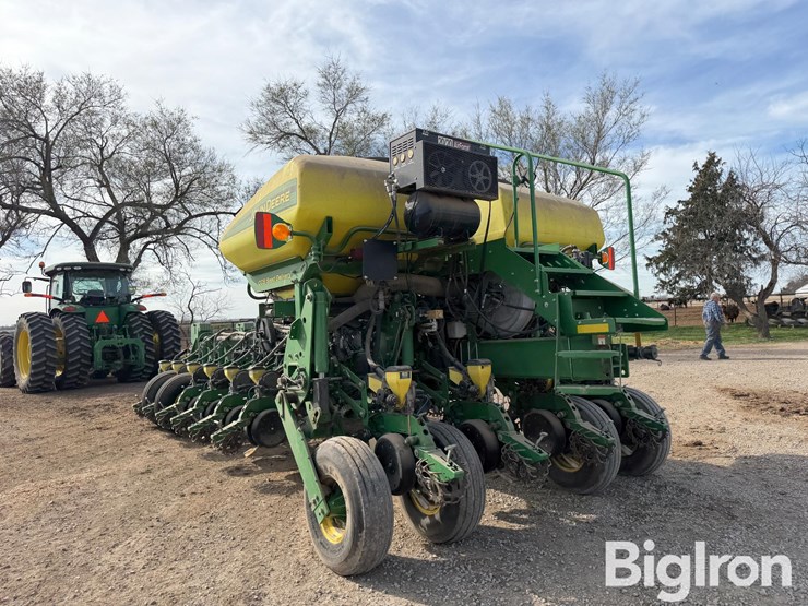 john-deere-1770-image-7