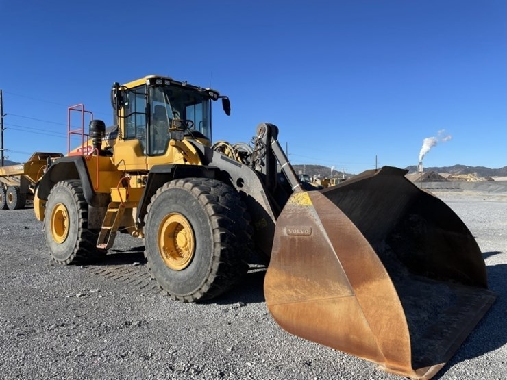 2021-volvo-l220h-image-7