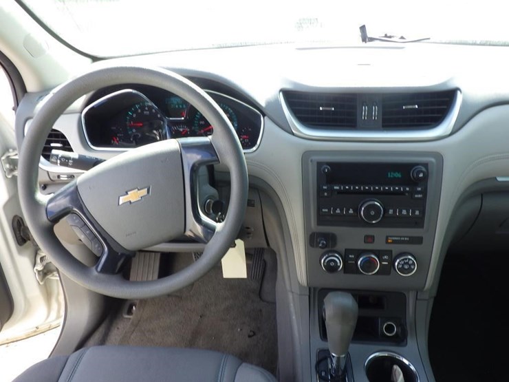 2014-chevrolet-traverse-image-9