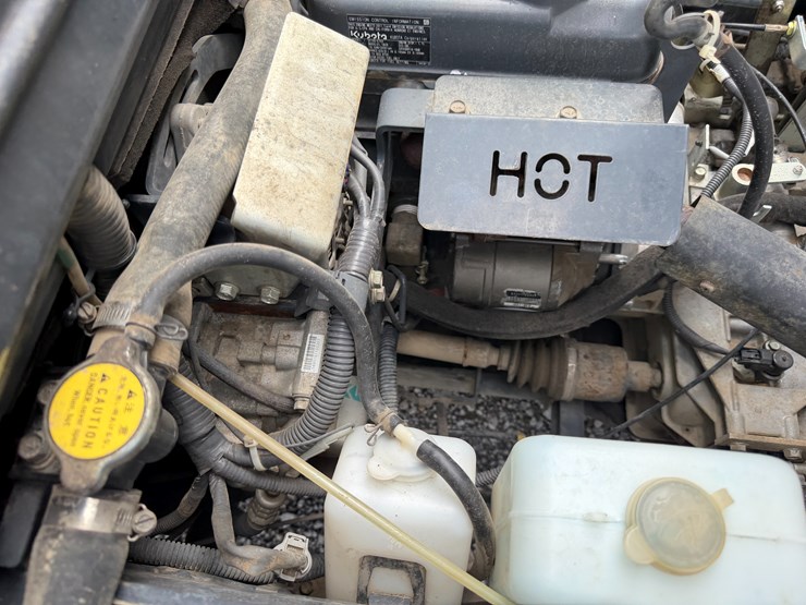 kubota-rtv1100-image-35