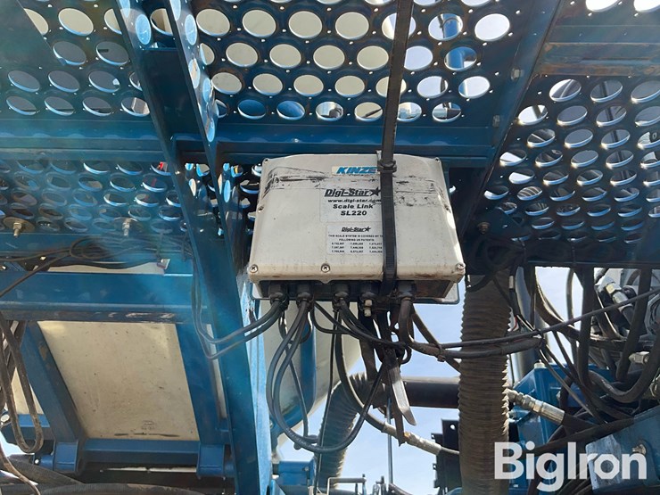 2013-kinze-3660-image-13