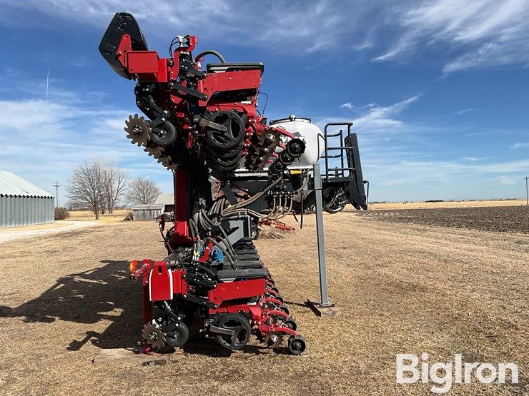 international-70-image-8